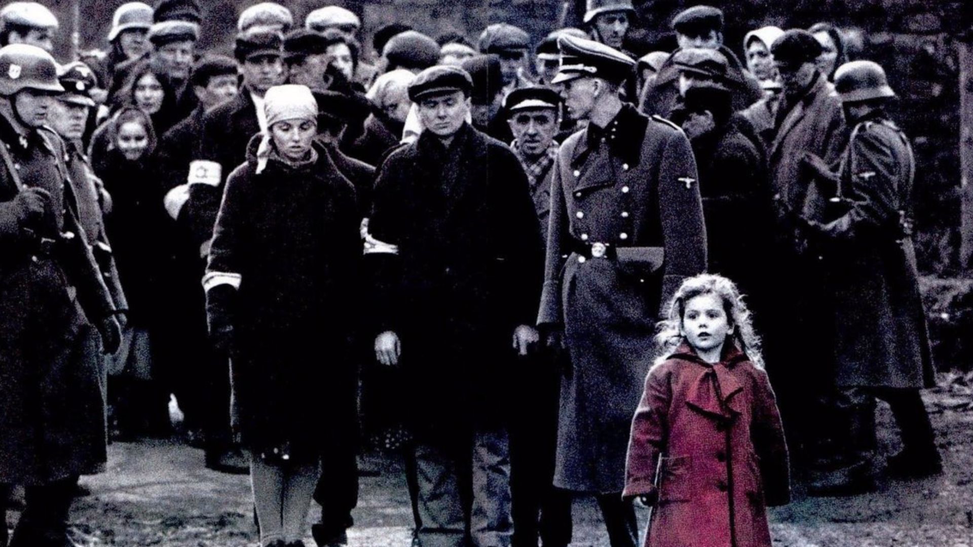 La niña del abrigo rojo (La lista de Schindler, 1993)