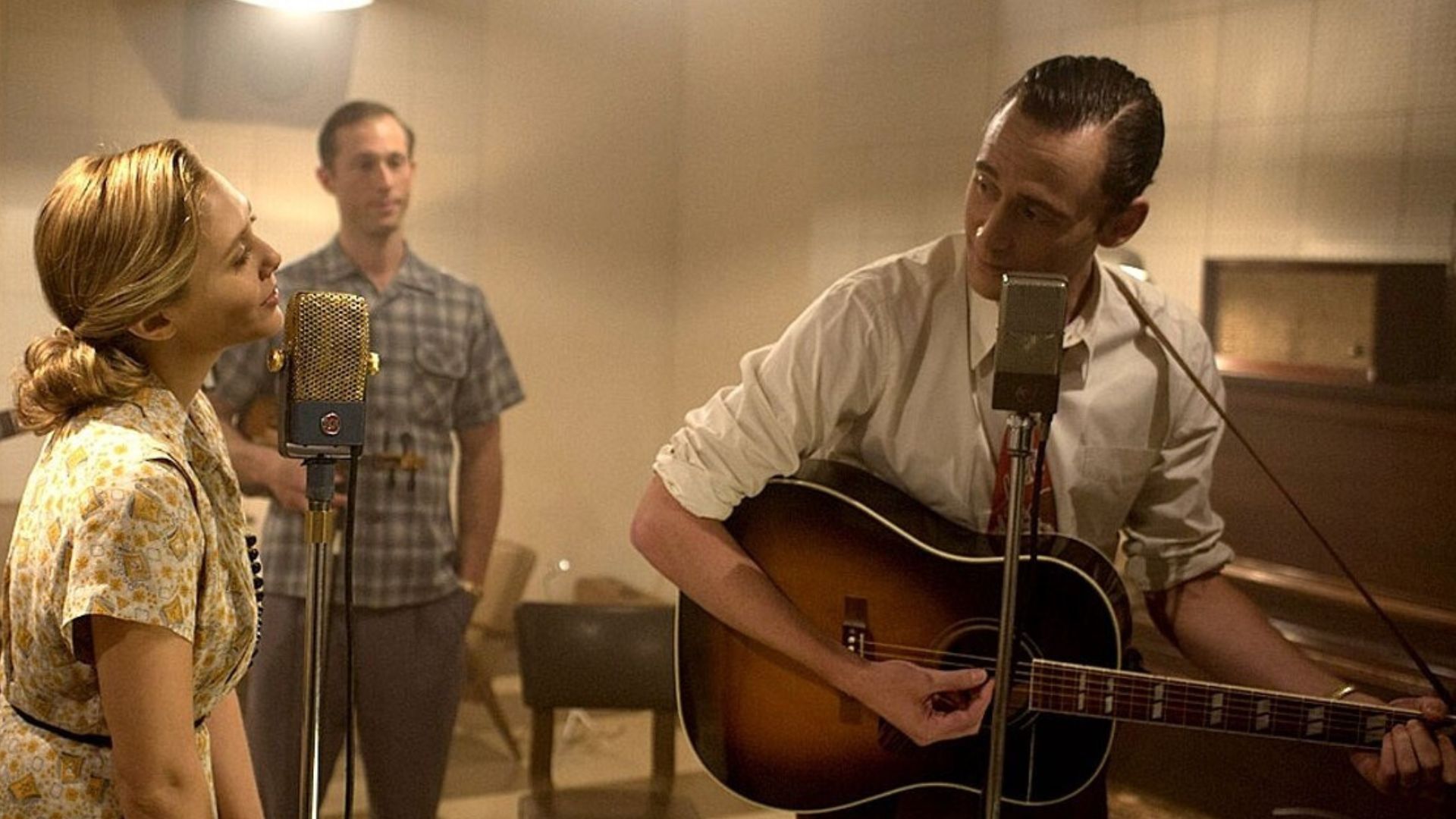 I Saw the Light (2015) película guitarra