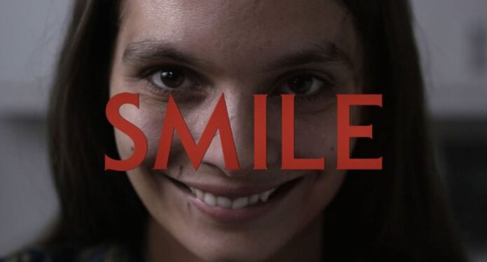 smile still de la pelicula de terror de paramount 3