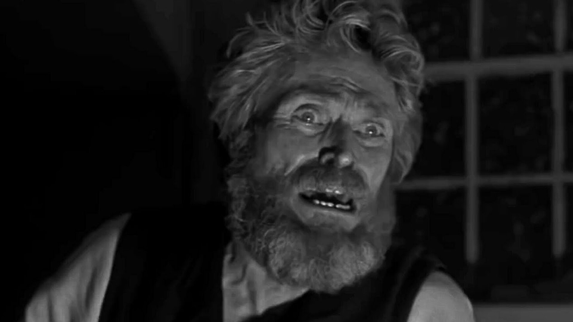 Willem Dafoe en la película El faro de Robert Eggers 