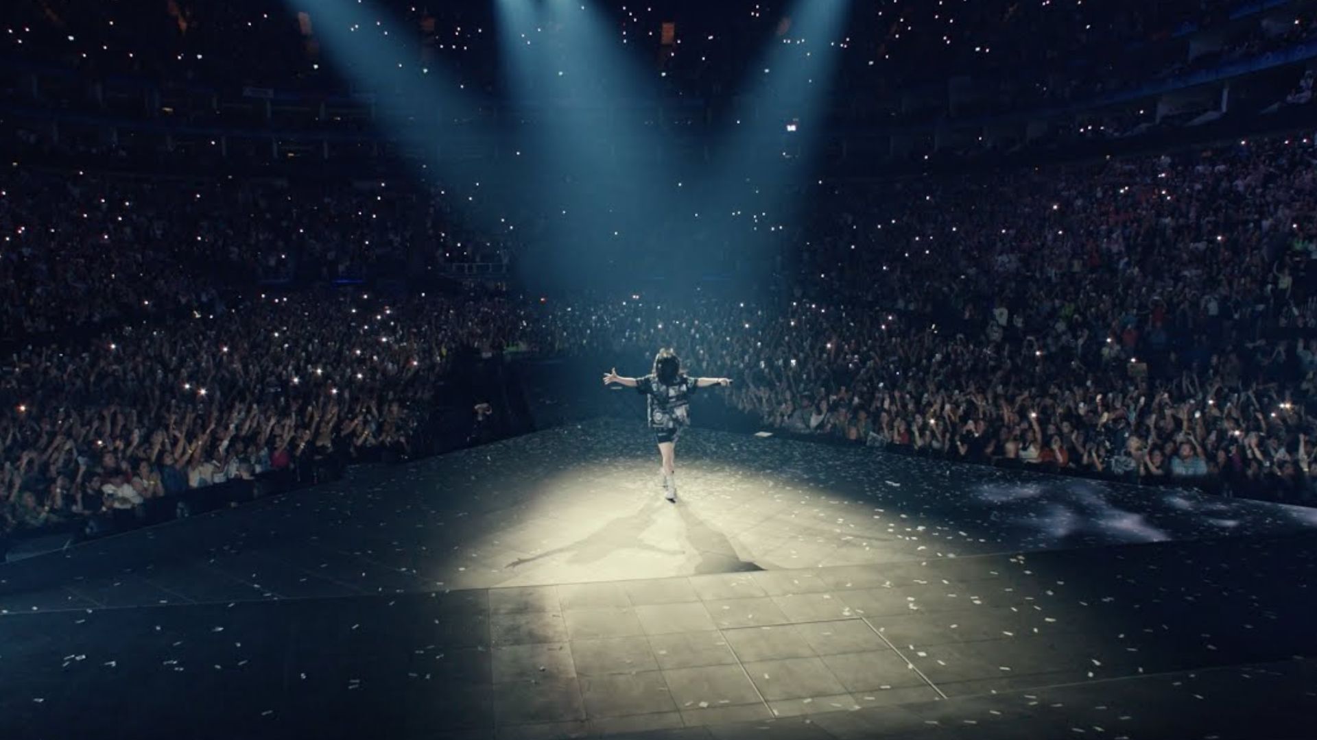 billie eilish pelicula concierto en o2 arena stills del show estreno (4)