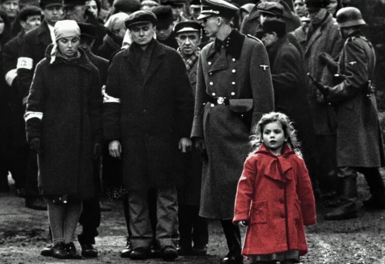 ¡Era necesario! Steven Spielberg explica el desenlace de La lista de Schindler