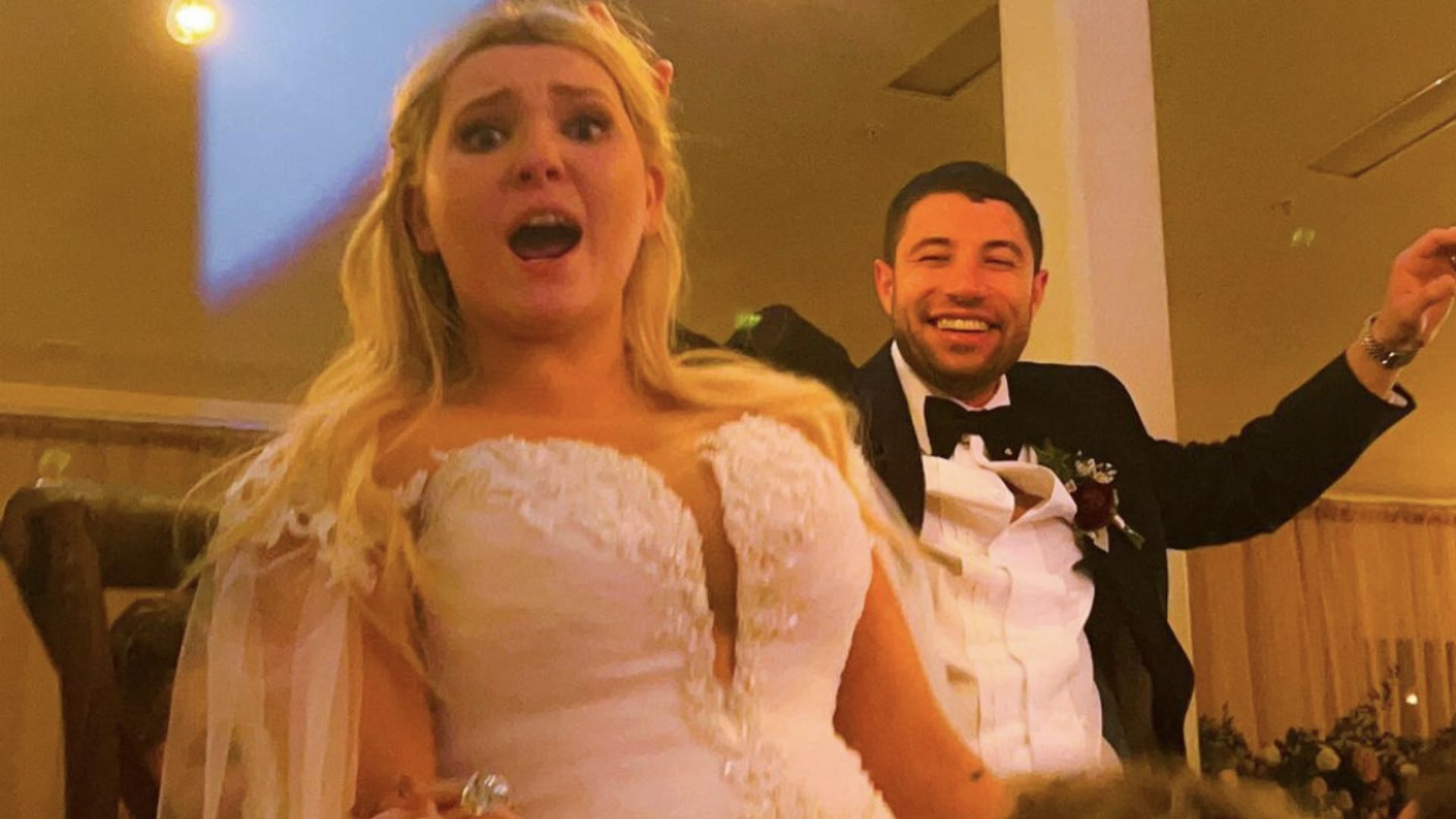 Abigail Breslin y su esposo 