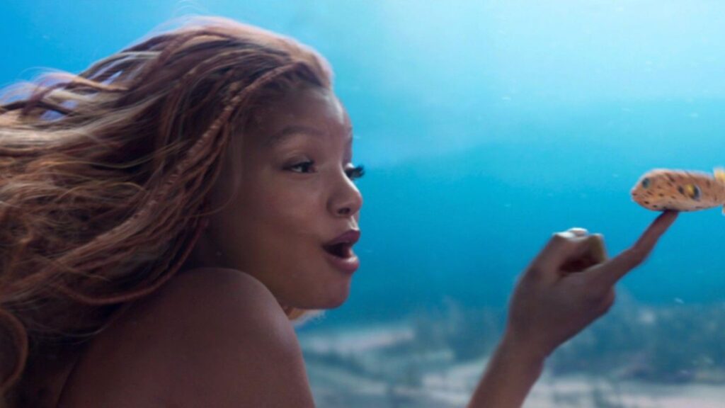 Se le resbalan a Halle Bailey las críticas hacia La sirenita