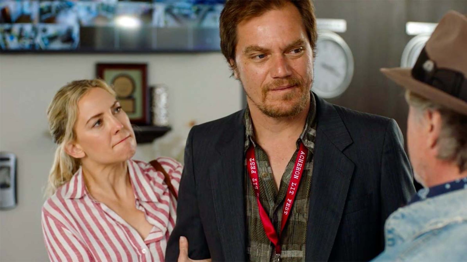 little white lie cinta comedia michael shannon kate hudson stills 3