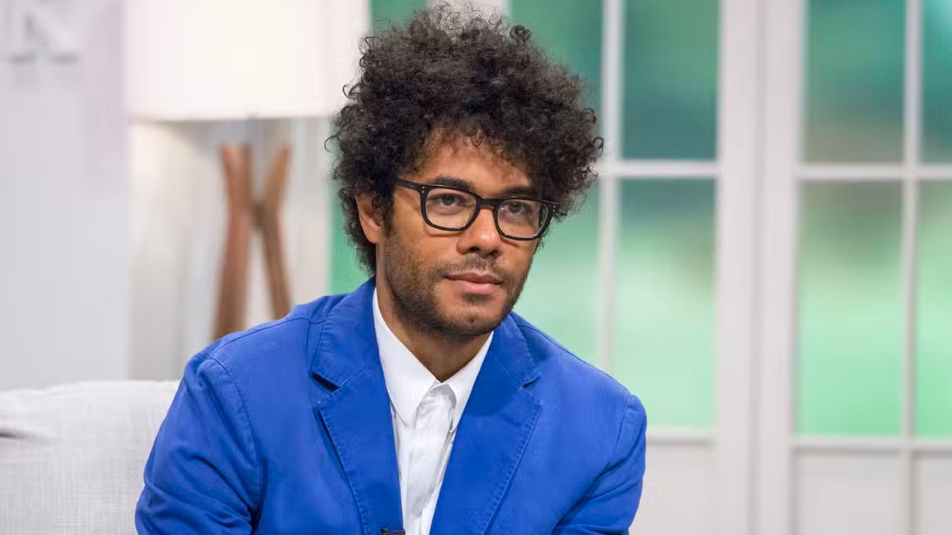 6 nueva comedia distopica de richard ayoade ben stiller 