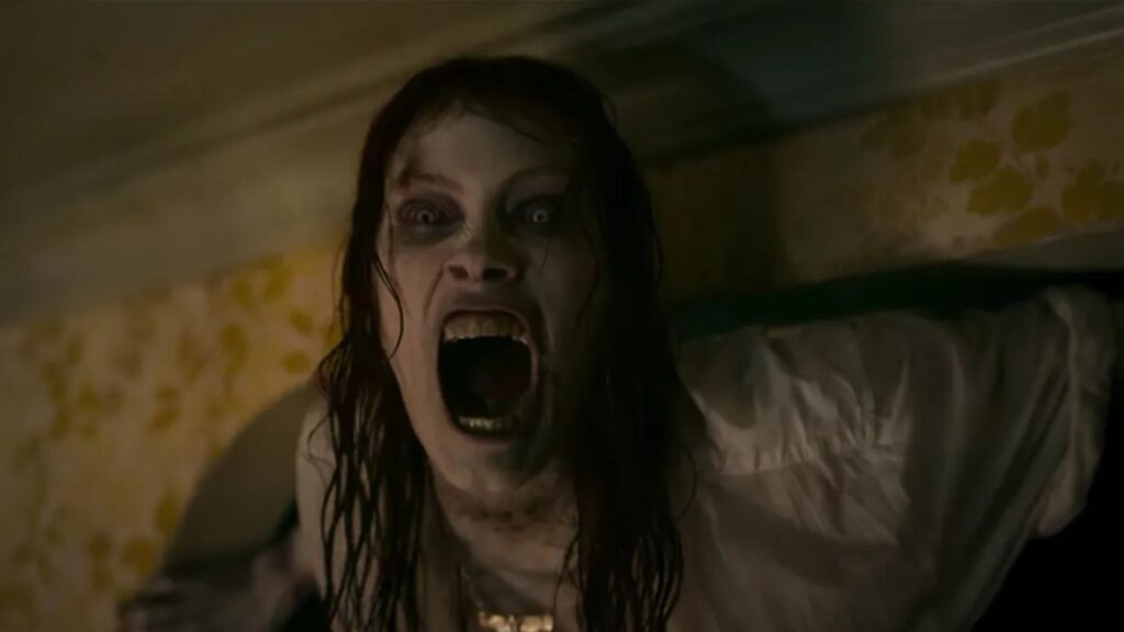 ¡Una sacudida brutal! 5 cosas que debes saber antes de ver Evil Dead: El despertar