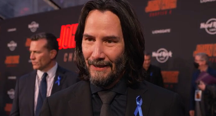 keanu-reeves-entrevista-exclusiva-alfombra-roja-john-wick-4