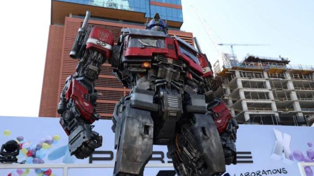 ¡Inmensas! En unos días más llegan las gigantescas estatuas de Transformers: El despertar de las bestias