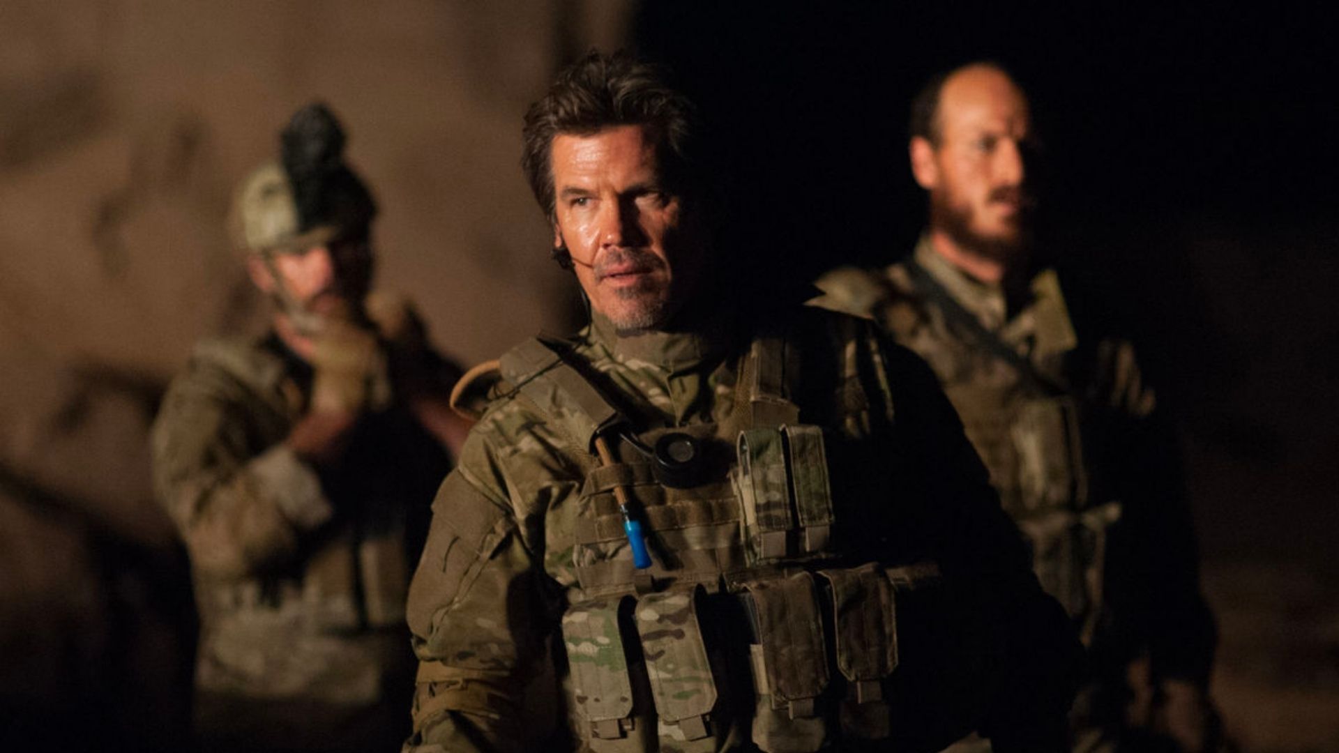 josh-brolin.-sicario-still-2