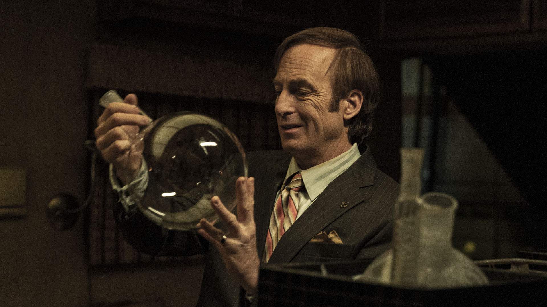 Bob Odenkirk en still de Better Call Saul