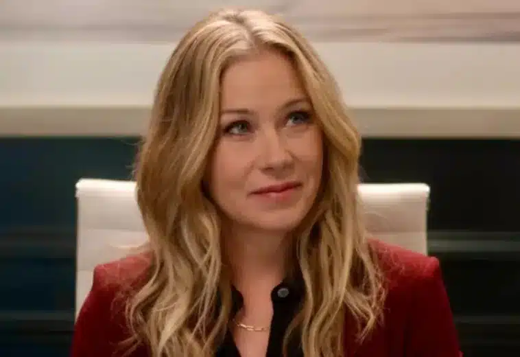 ¡La vamos a extrañar! Christina Applegate no cree volver a actuar por su esclerosis múltiple