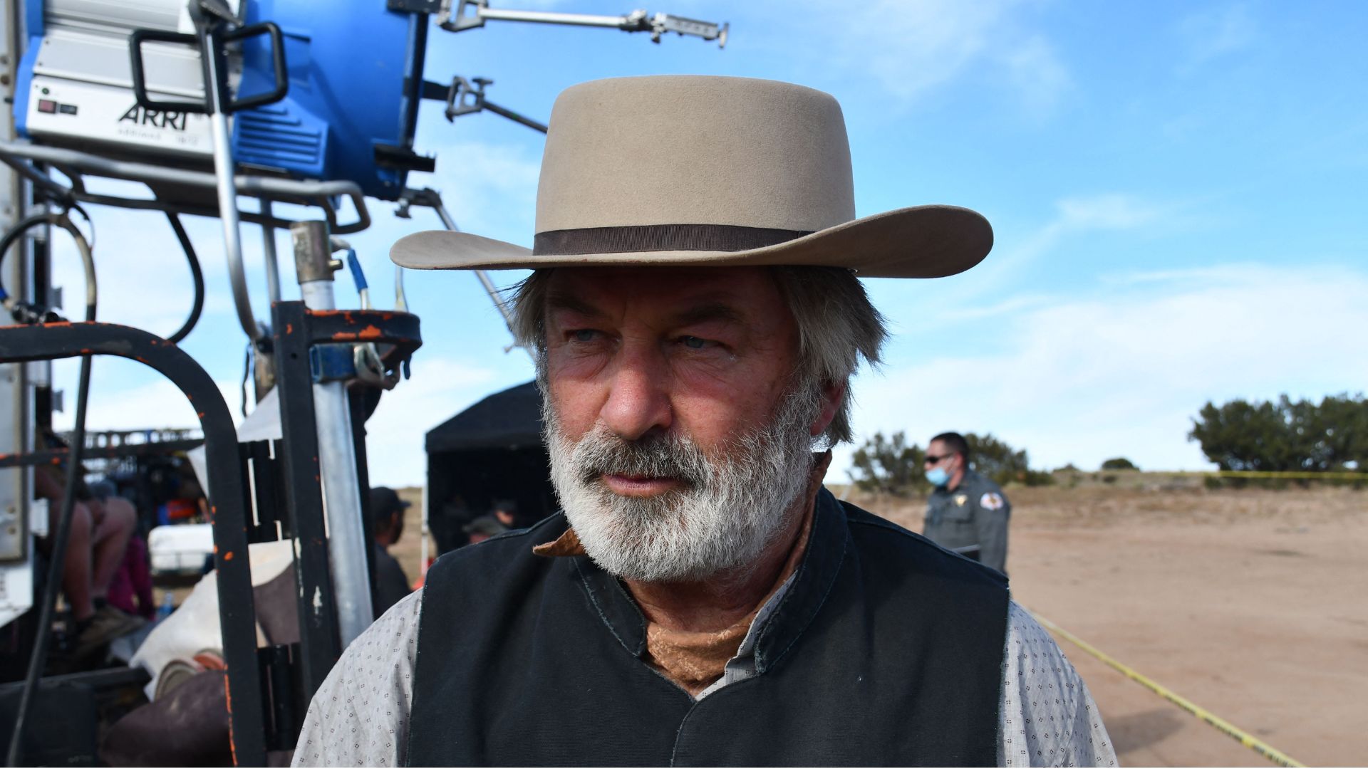 Alec Baldwin en un western