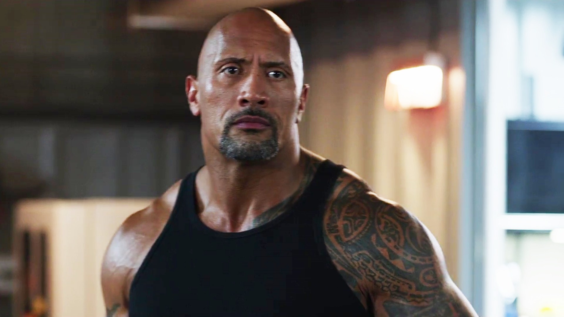 -detalles-de-spinoff-reyes-hobbs-dwayne johnson-