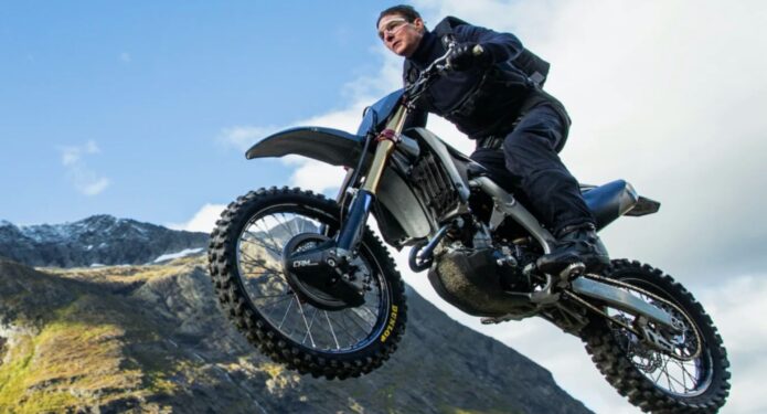 Moto Tom Cruise