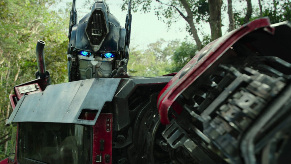 ¡Disfruta de Transformers: El despertar de las bestias con los coleccionables de Coca-Cola®!