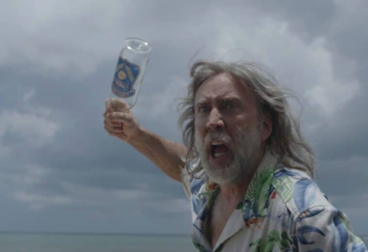 ¡Una comedia de acción veraniega! Tráiler de The Retirement Plan, con Nicolas Cage y Ron Perlman