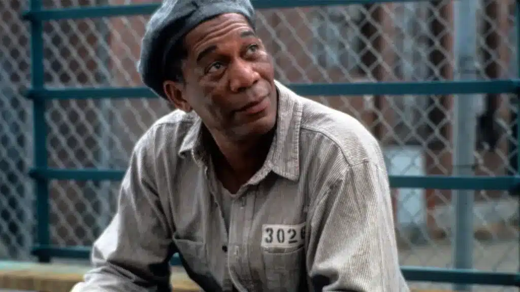 ¡Uno tiene necesidad! Morgan Freeman confiesa que hizo Agente bajo fuego solo por el dinero