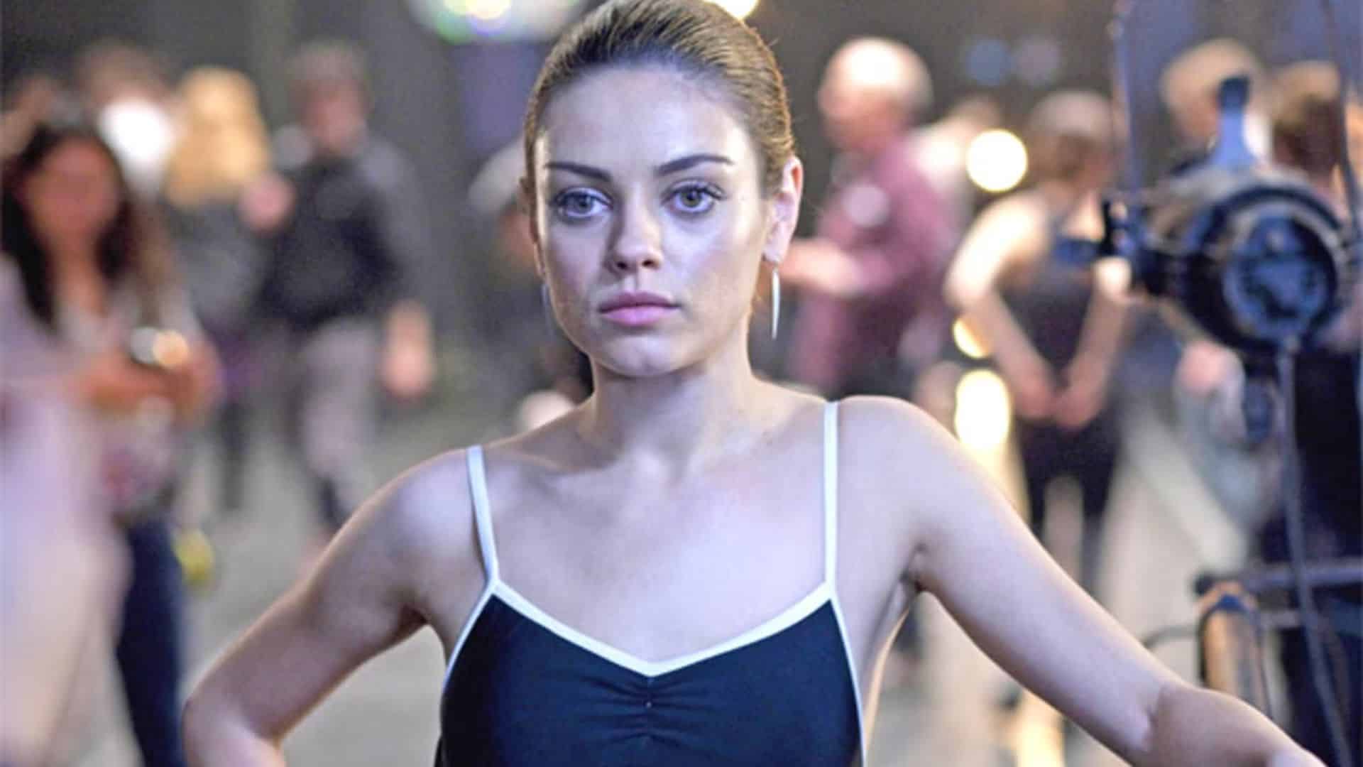 mila-kunis-en-cisne-negro-actriz-de-estatura-baja