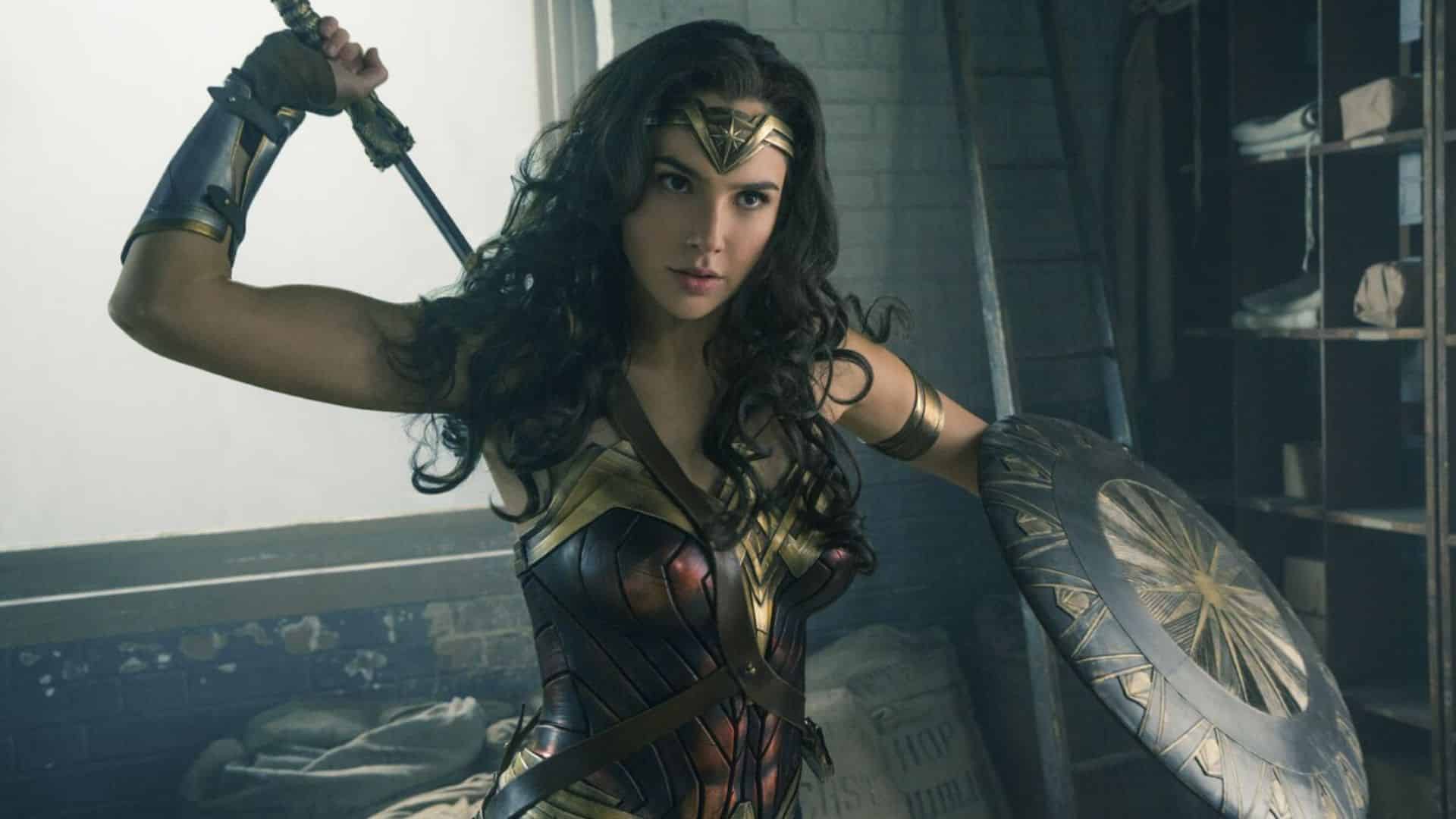 gal-gadot-feliz-de-ser-la-reina-malvada-de-blancanieves