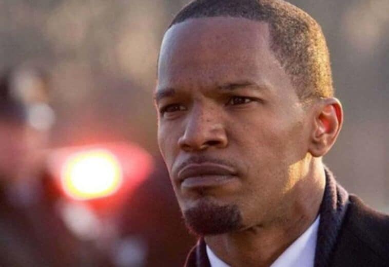 ¡Está muy bien! Reaparece Jamie Foxx en público tras su crisis de salud en el hospital