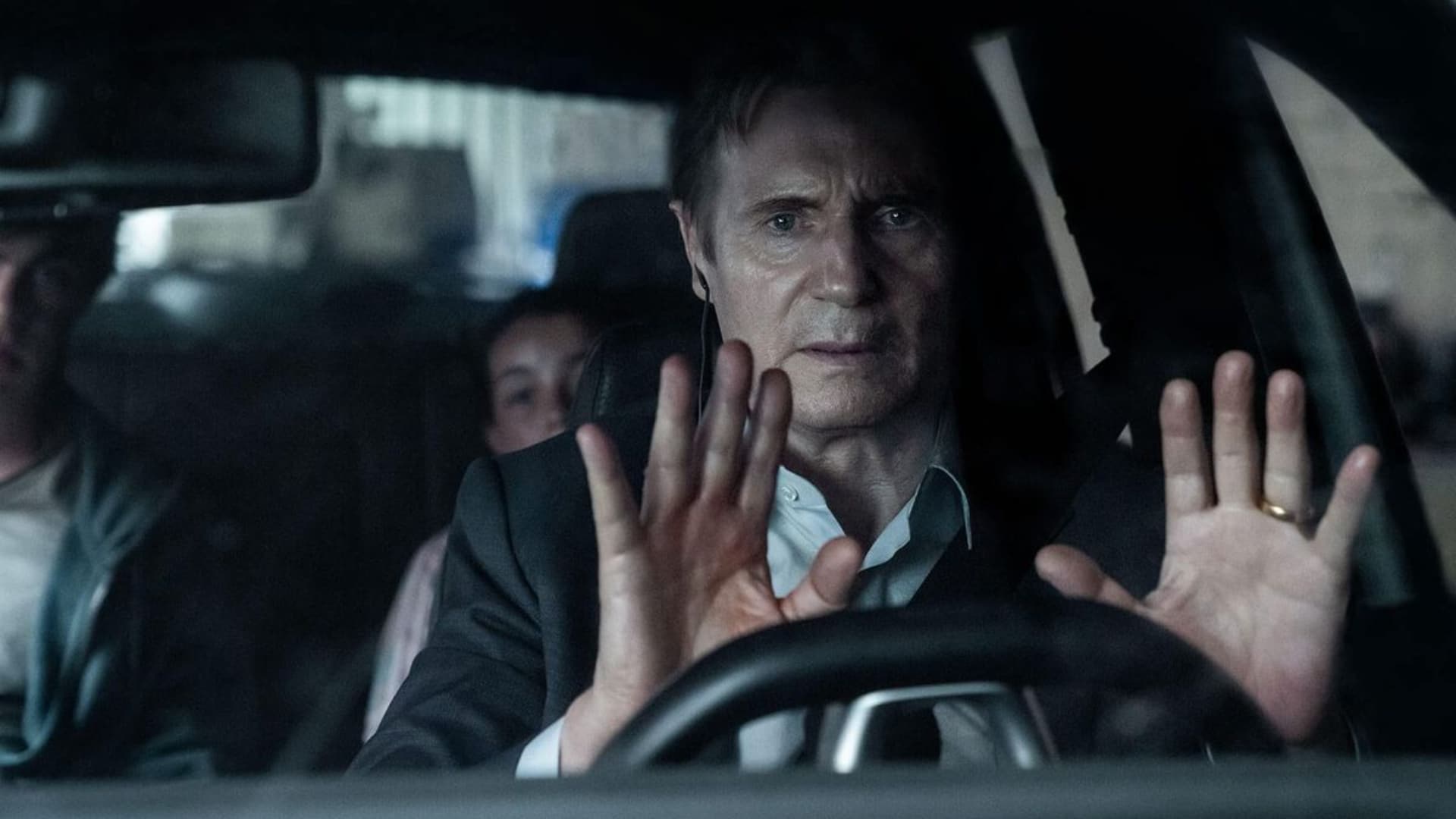 Contrarreloj Liam Neeson película  