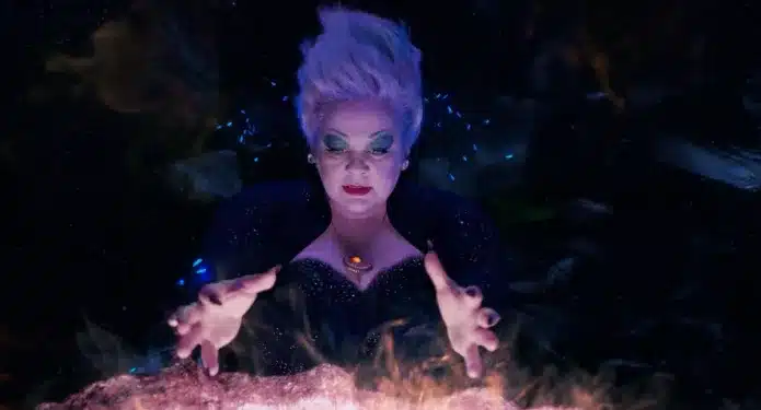 Melissa McCarthy interpretando Ursula