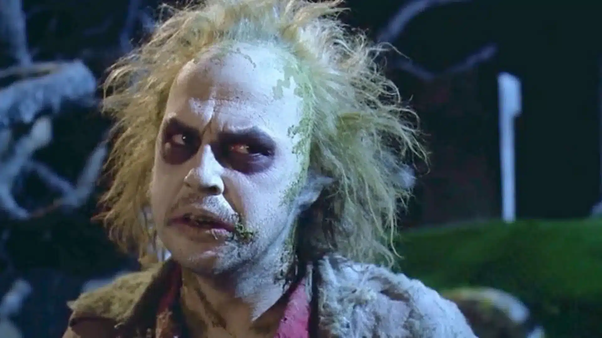 detalles-de-la-disparatada-trama-de-beetlejuice-2