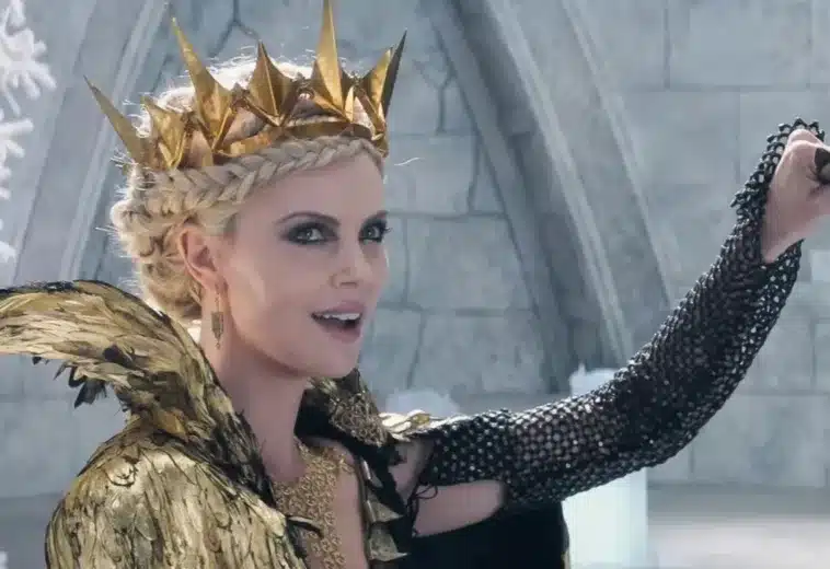 ¡A callar bocas! Charlize Theron niega haberse hecho alguna cirugía plástica