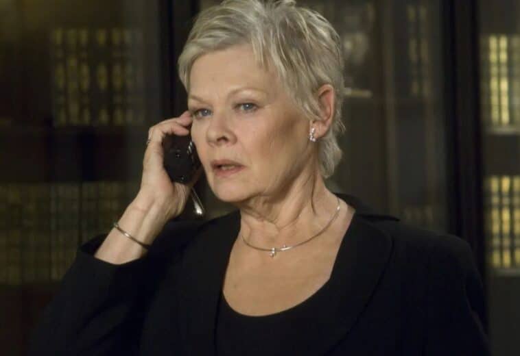 ¡Pero ni así deja de trabajar! Judi Dench comparte que ya casi no puedo ver y por eso se le dificulta filmar