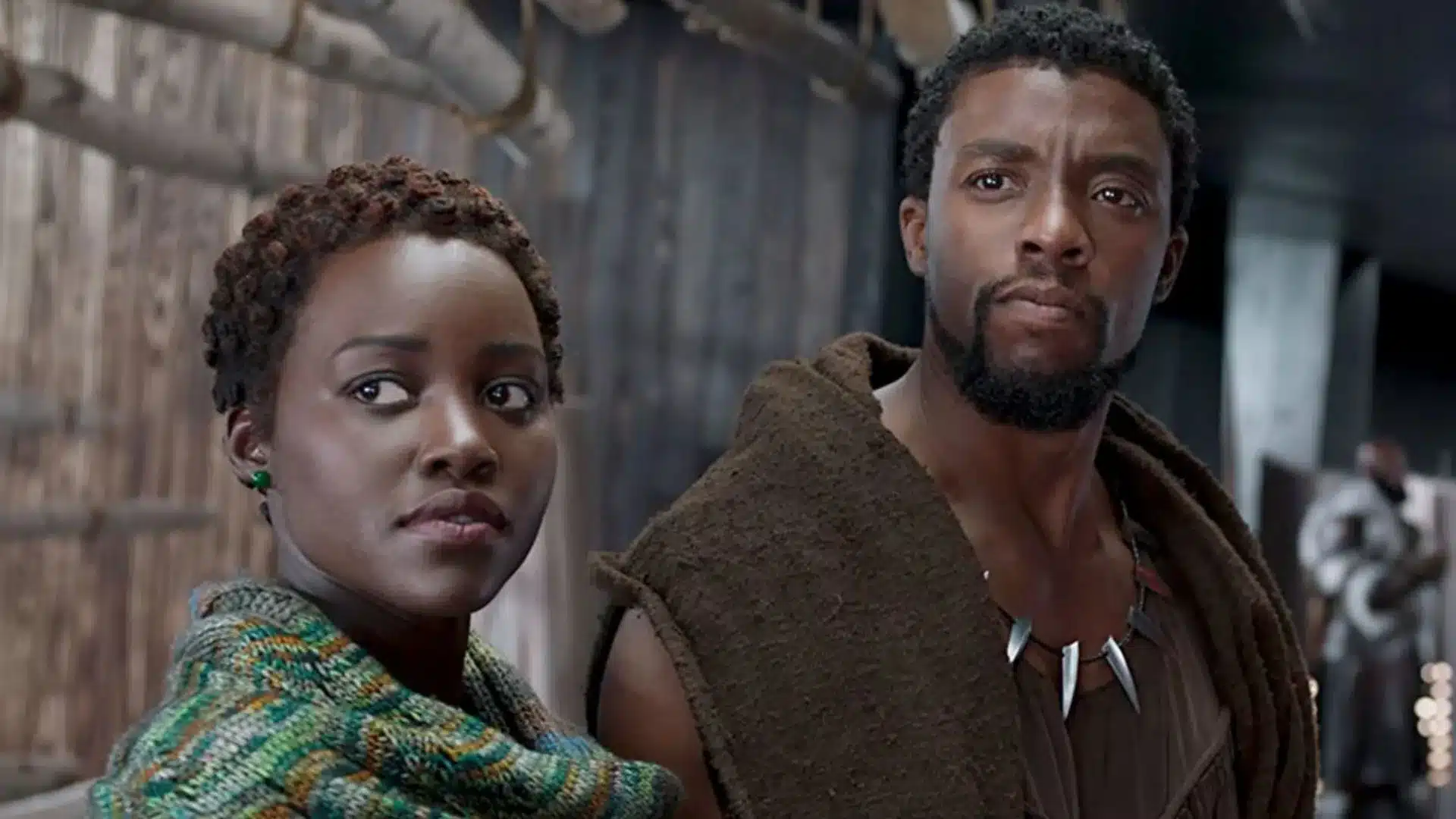 lupita nyongo rinde tributo a chadwick boseman