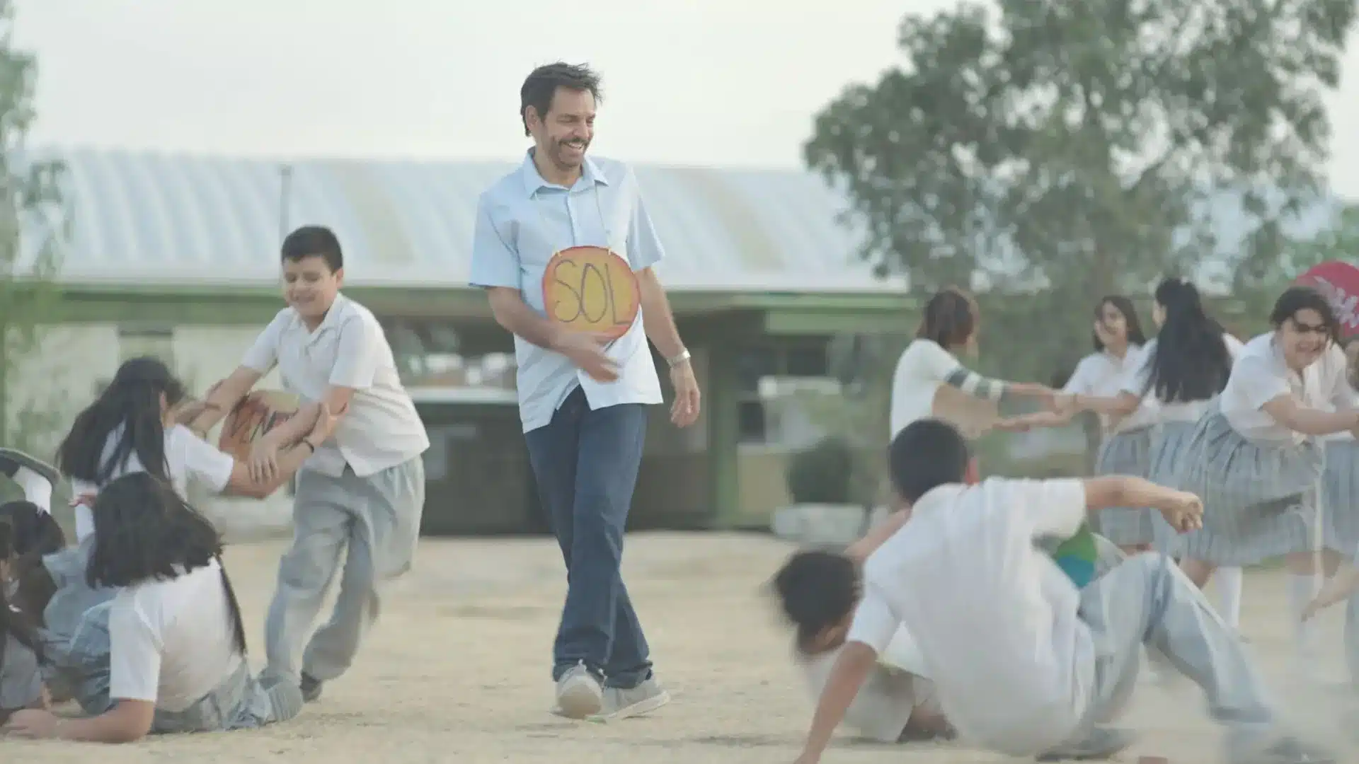 Radical con Eugenio Derbez estrenos octubre