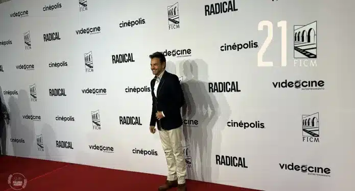 Eugenio Derbez con Radical en el Festival de Morelia