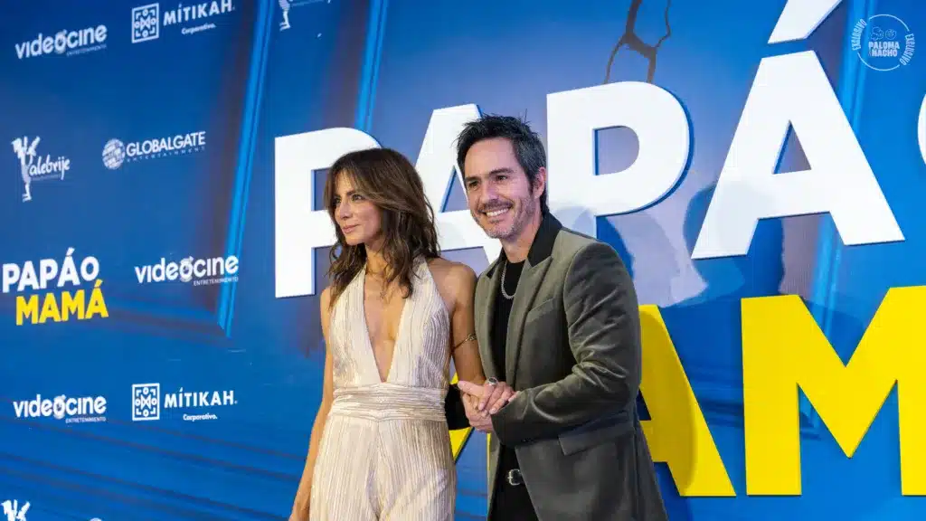 ¡Así se vivió la premiere de Papá o mamá, de Ernesto Contreras!