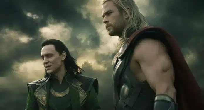 Loki y Thor pelea