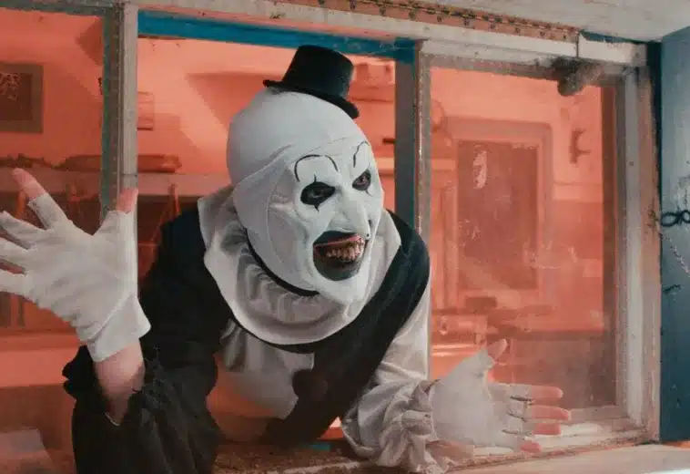 ¡Tiene el espíritu navideño! Primer vistazo a Art, el payaso en Terrifier 3