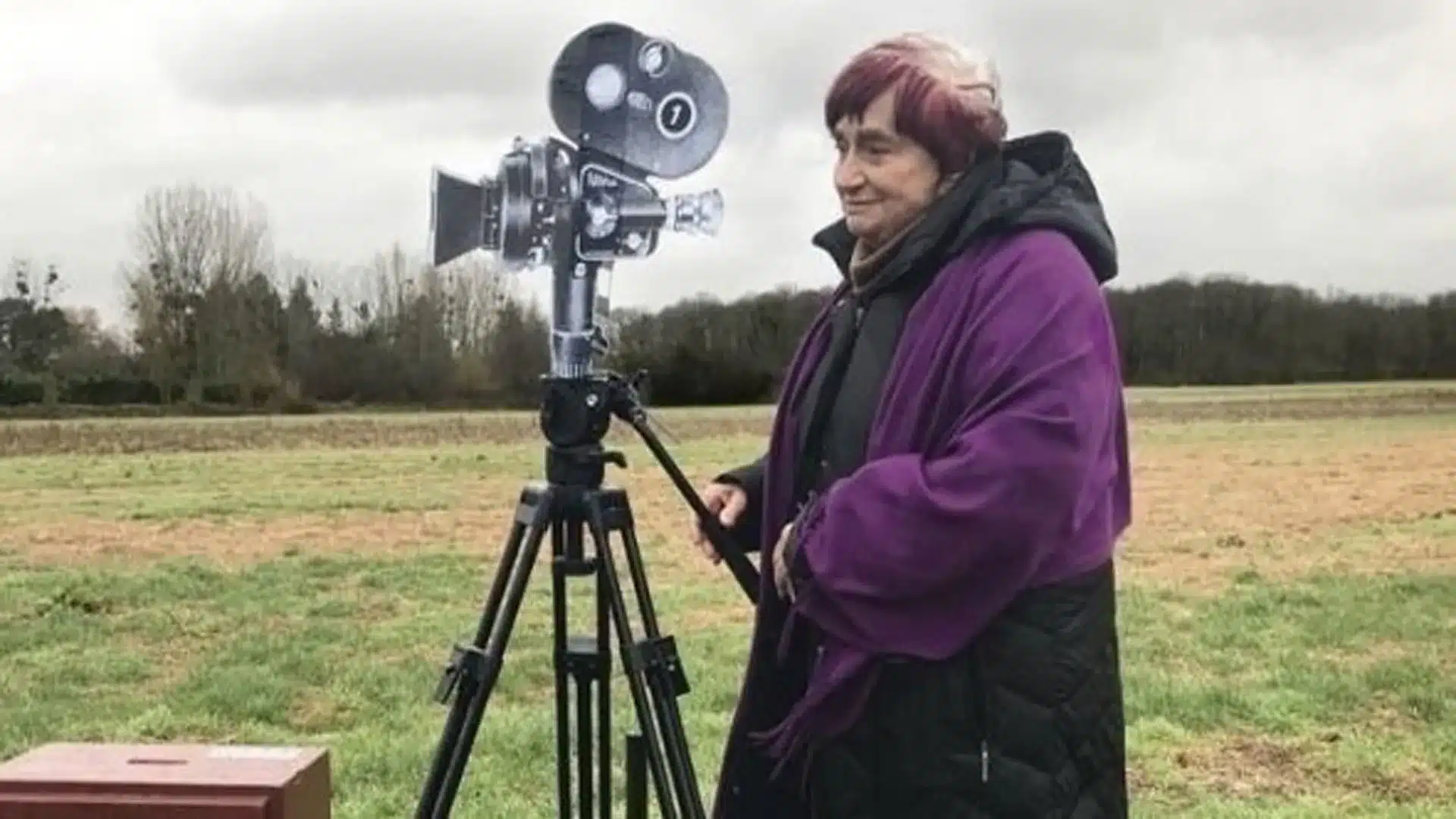 Agnés Varda dirigiendo