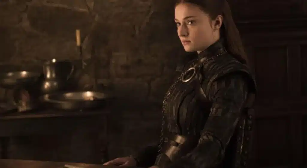 Sophie Turner se besa con una mujer, ¿quién es?