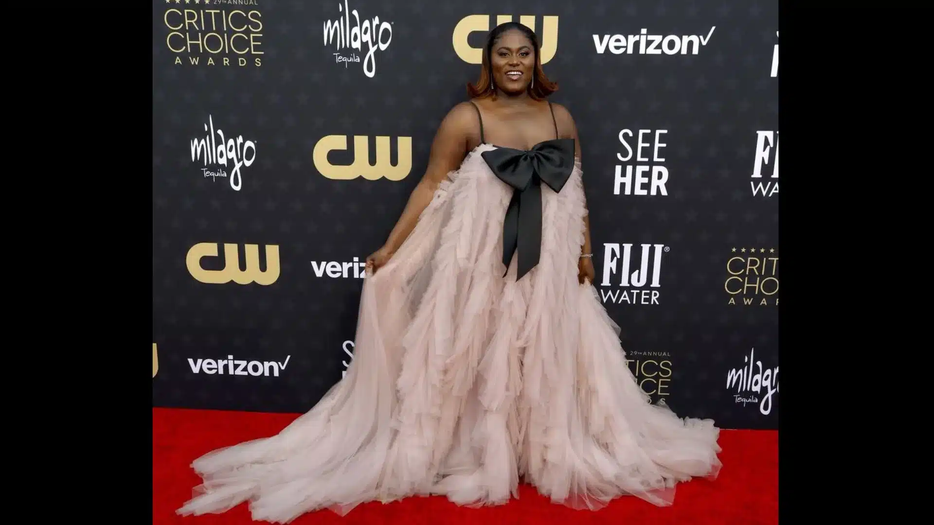 Danielle Brooks en los  mejores looks de alfombra roja en los Critics Choice Awards 2024