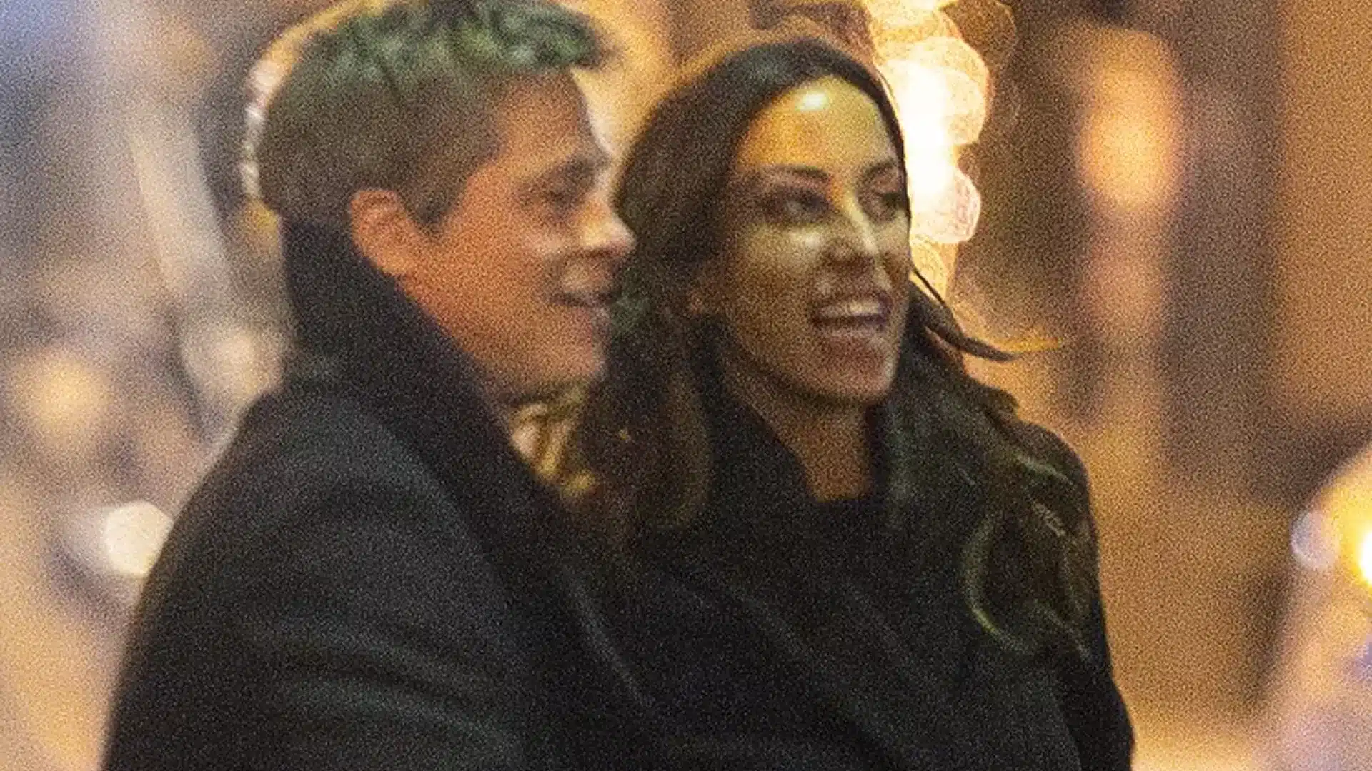 Inés de Román y Brad Pitt