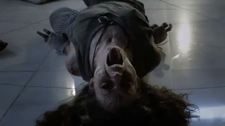 Demonio, terror.
