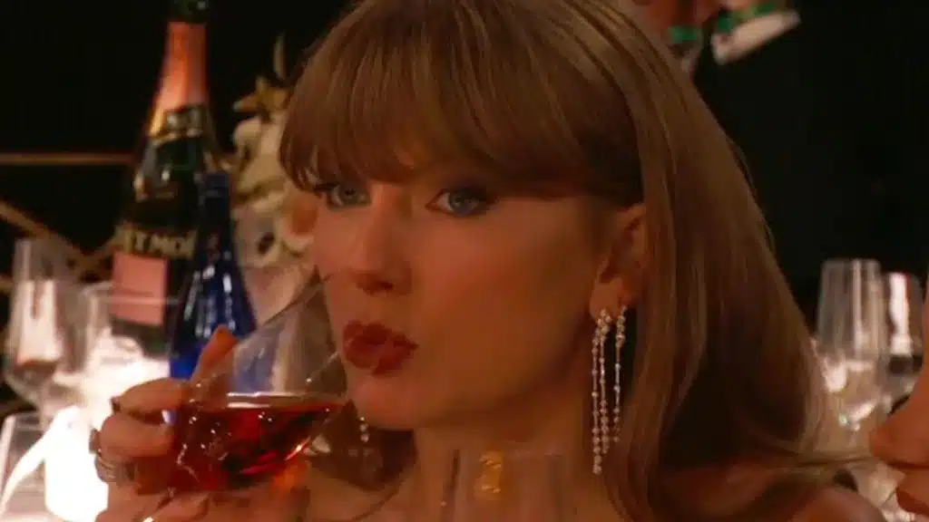 Globos de Oro 2024: Harrison Ford, Taylor Swift y Ryan Gosling explotan con el host