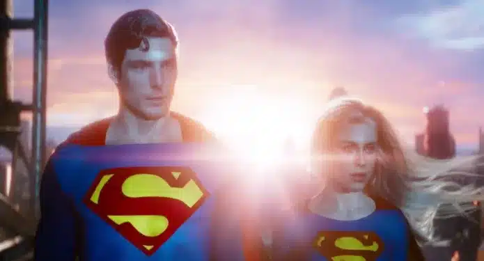 Christopher Reeve Superman cameo en Flash