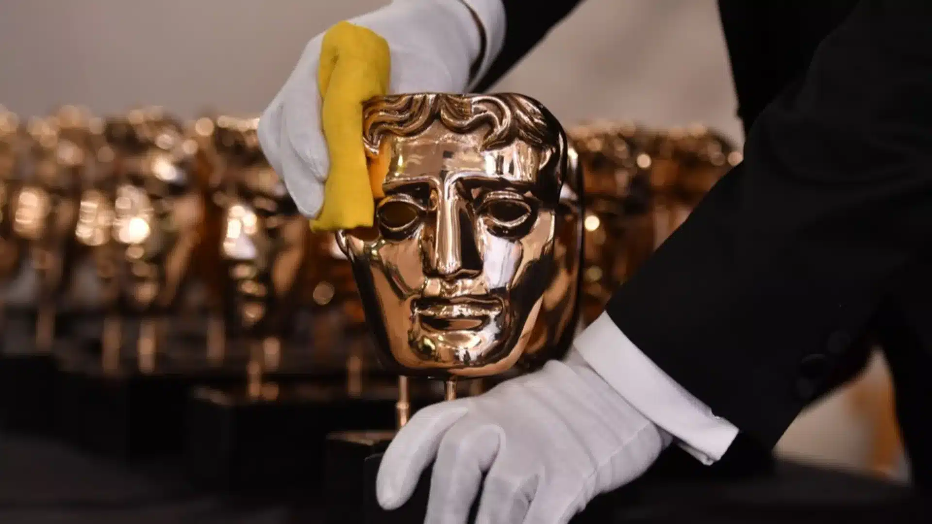 Estatuilla de los BAFTA.