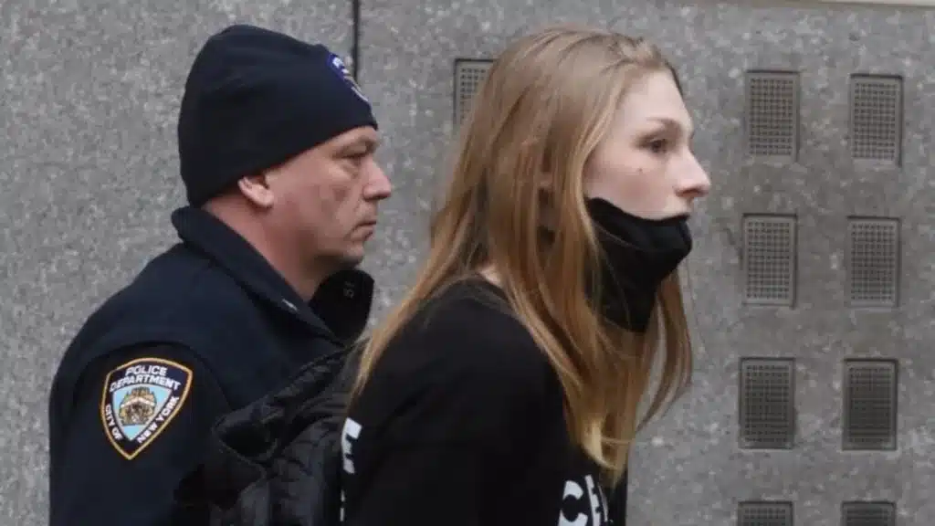 Hunter Schafer fue arrestada, ¿cuál fue la razón?