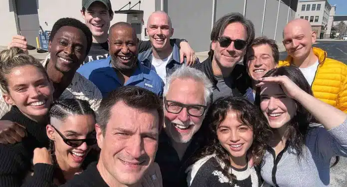 Superman: Legacy elenco junto a James Gunn