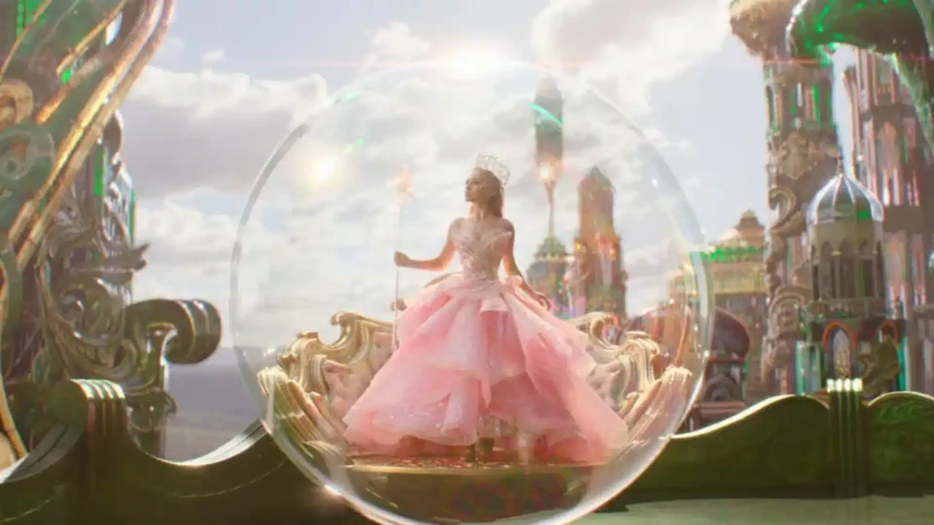 Ariana Grande como Glinda