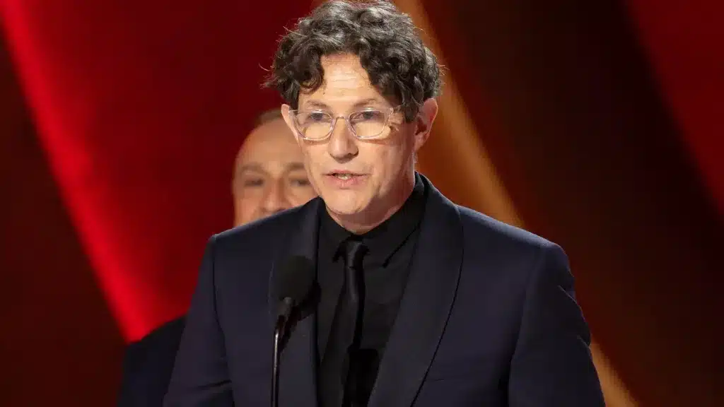 Oscar 2024: Famoso guionista de Hollywood defiende a Jonathan Glazer y su discurso