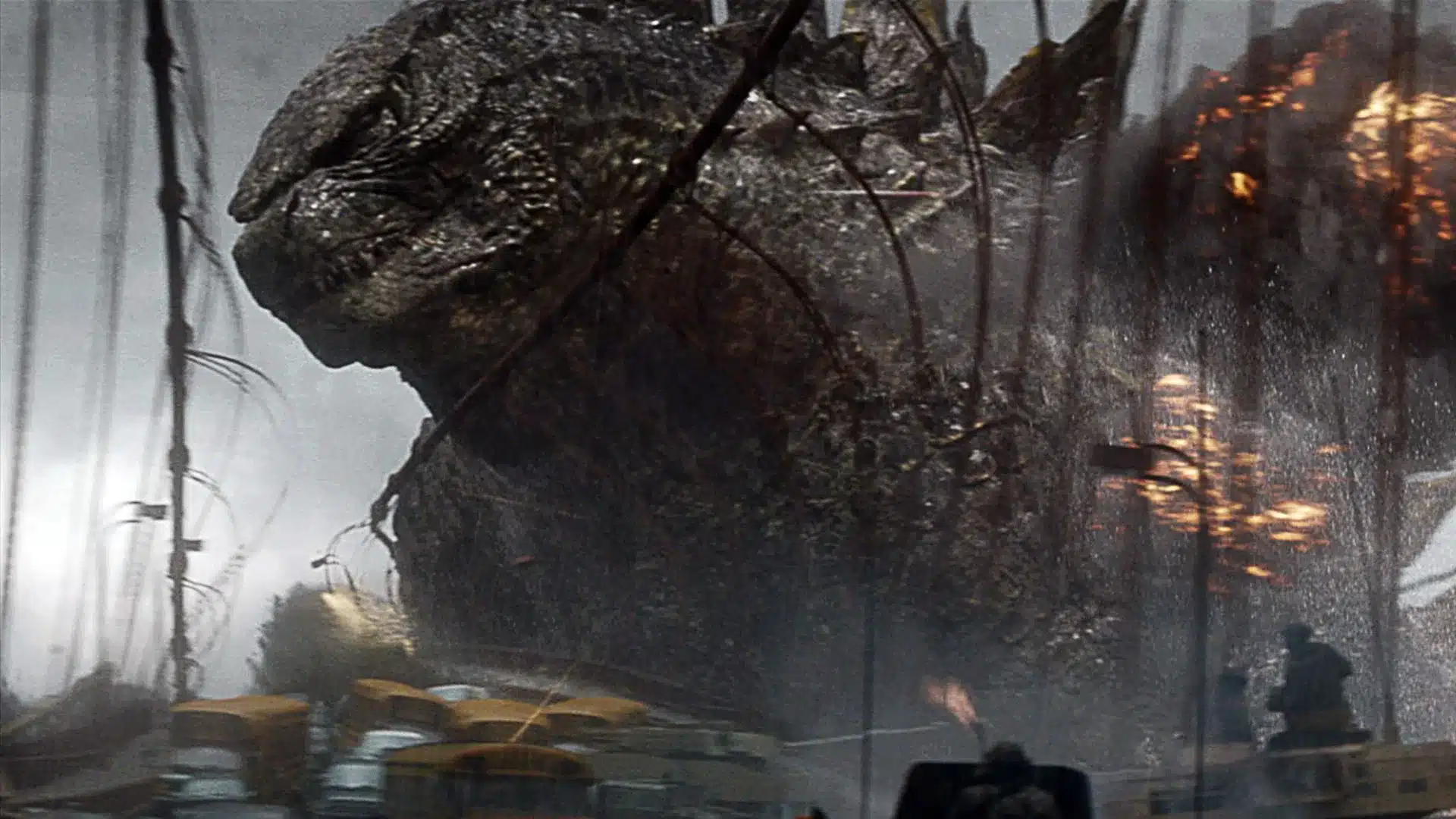 Godzilla destruyendo un puente en San Francisco