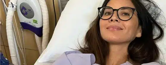 Olivia Munn compartió su lucha conta el cáncer.